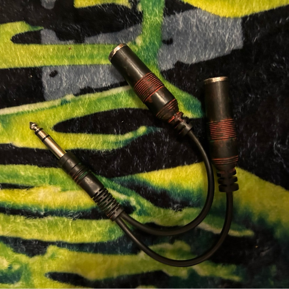 Black Audio Splitter Cable